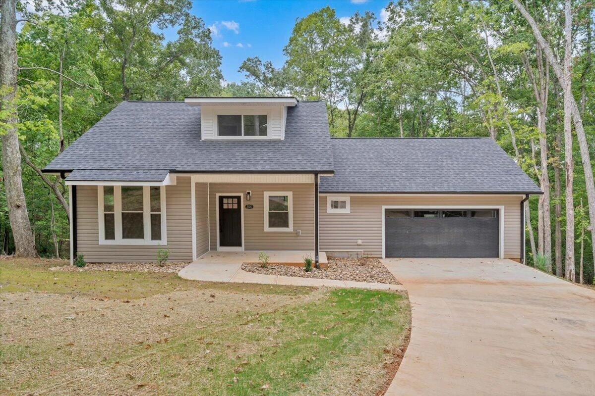 1131 Summerset DR