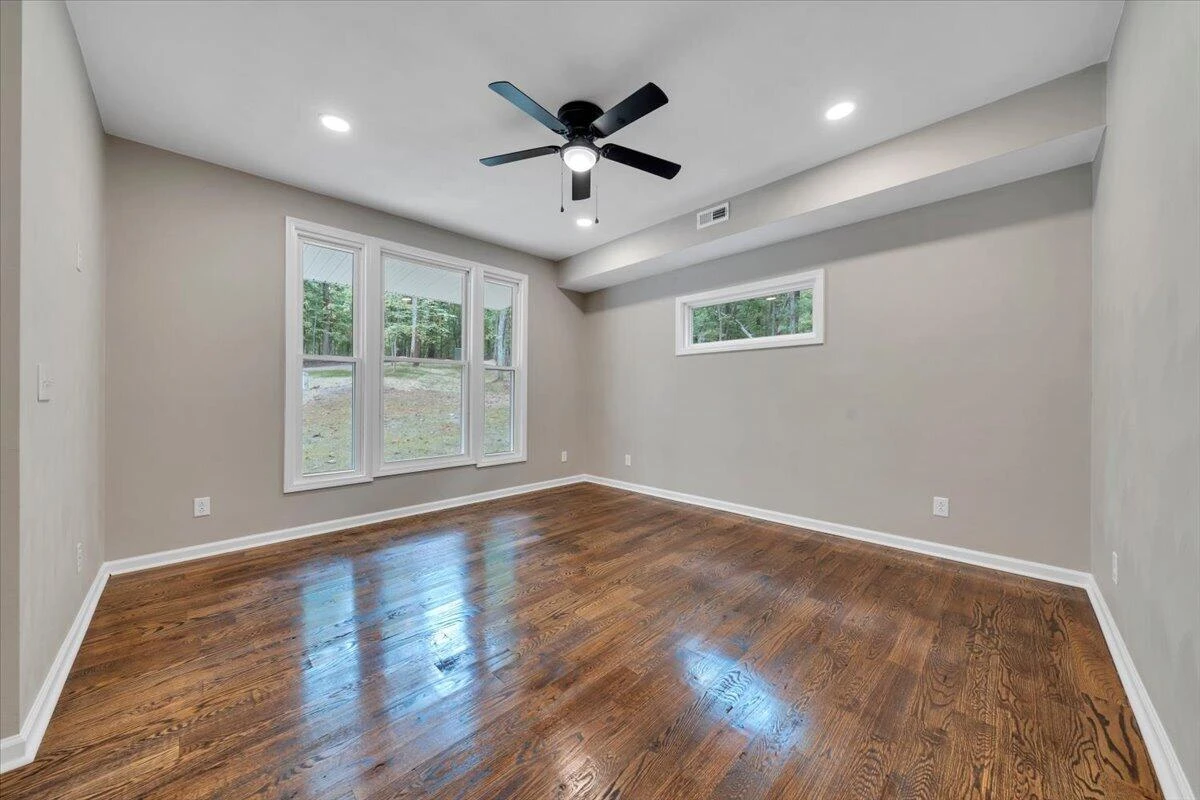 1131 Summerset DR - Photo 3