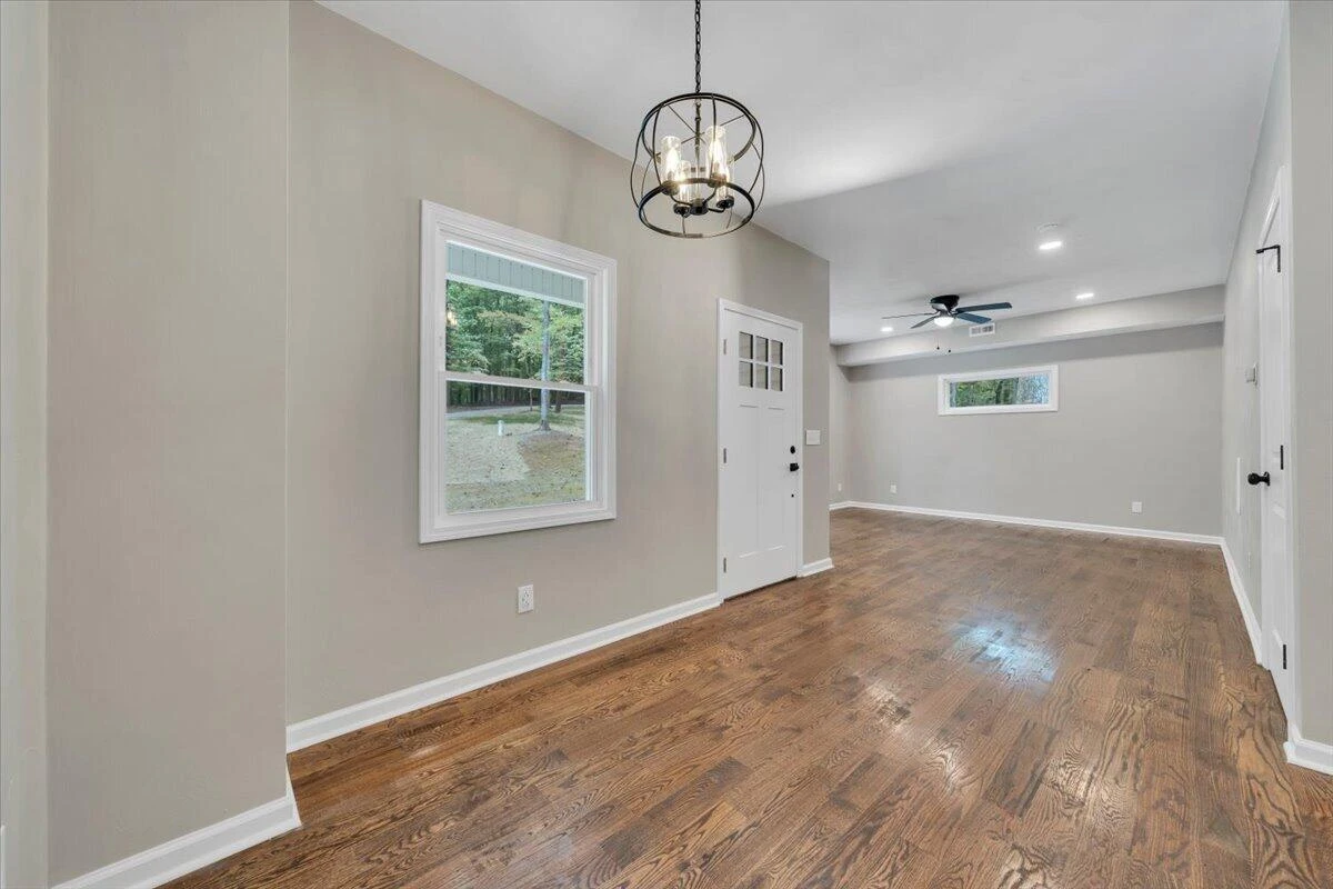 1131 Summerset DR - Photo 8