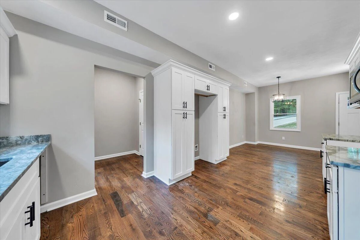 1131 Summerset DR - Photo 15