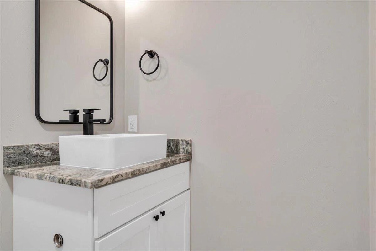 1131 Summerset DR - Photo 21