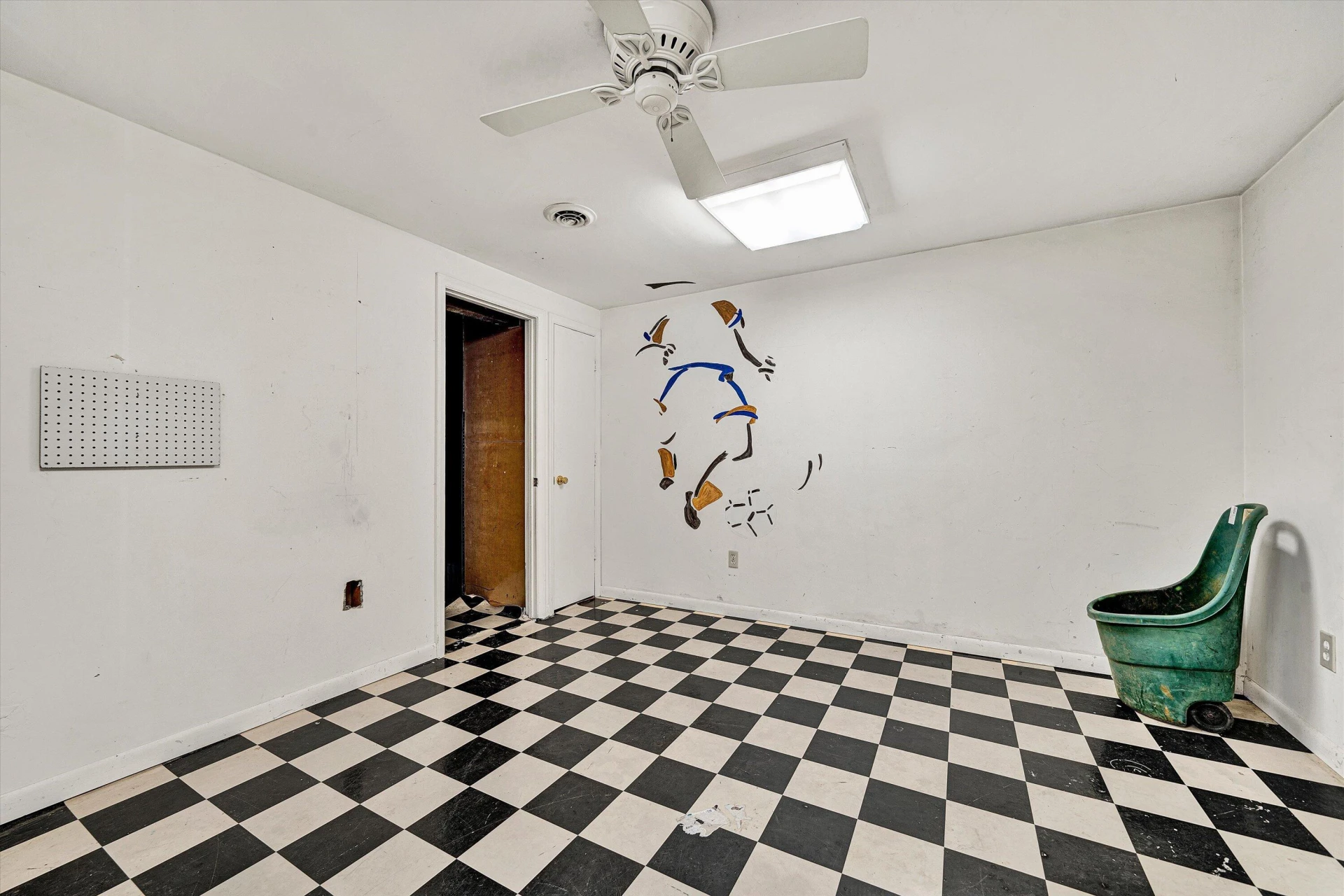 2712 Stephenson AVE SW - Photo 37