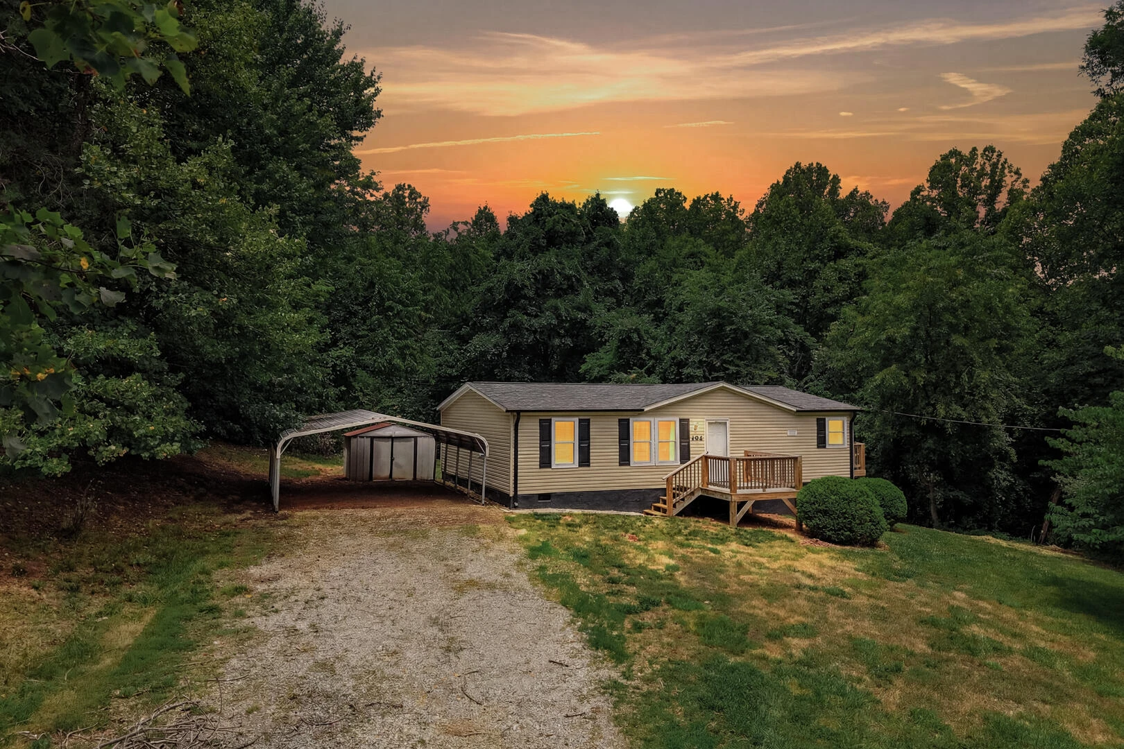 304 Ridgelake RD