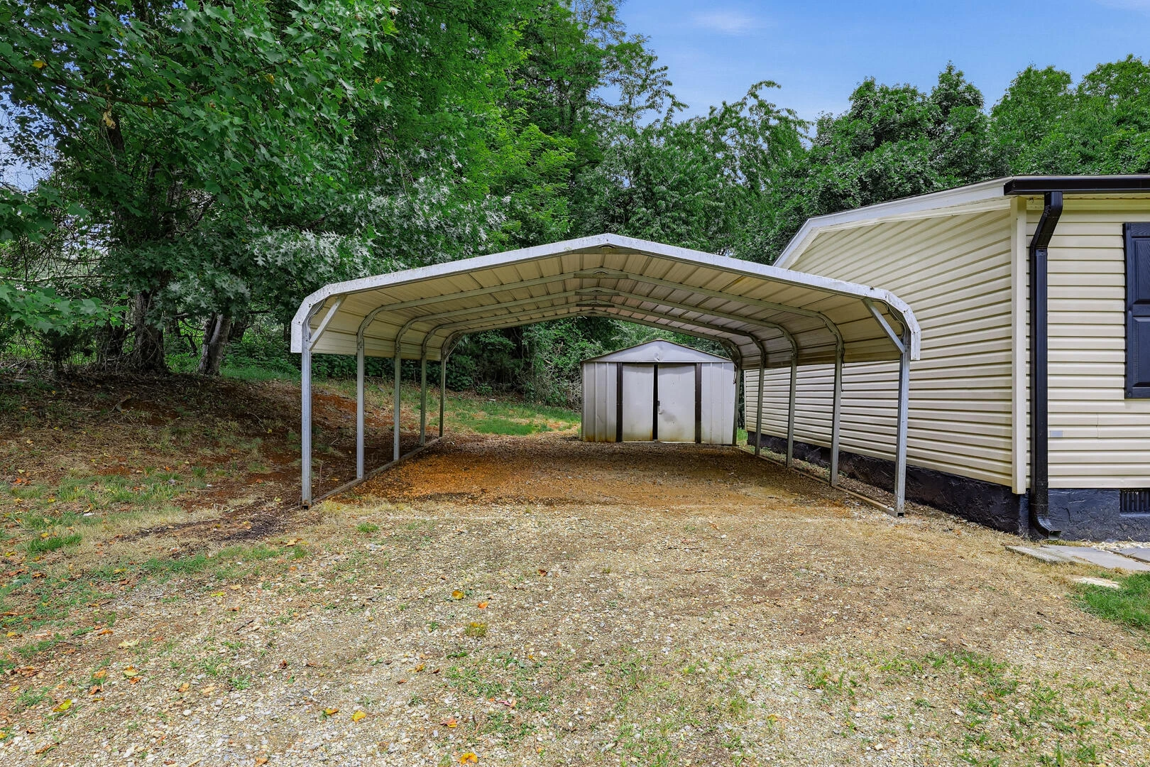 304 Ridgelake RD - Photo 28