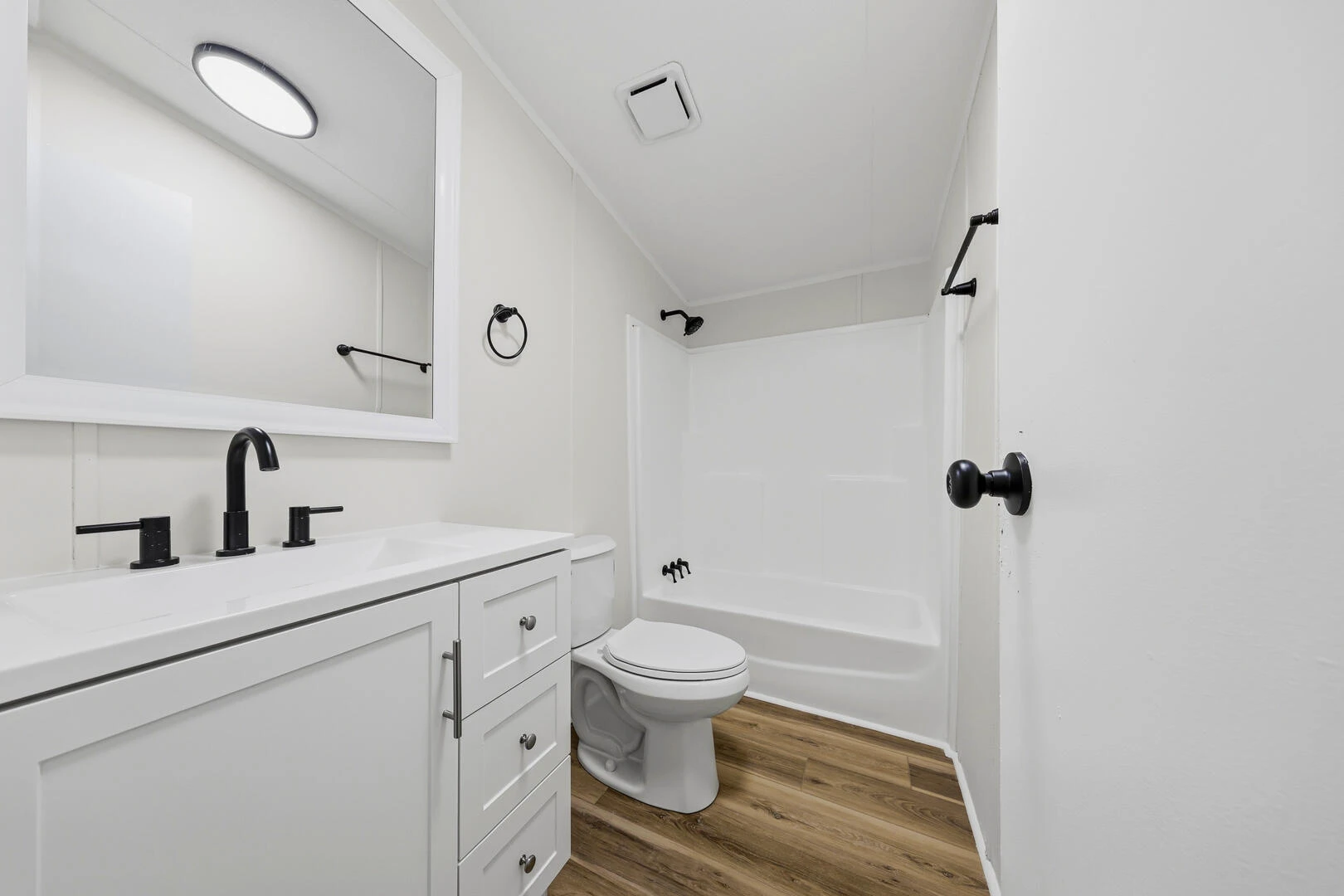 304 Ridgelake RD - Photo 7
