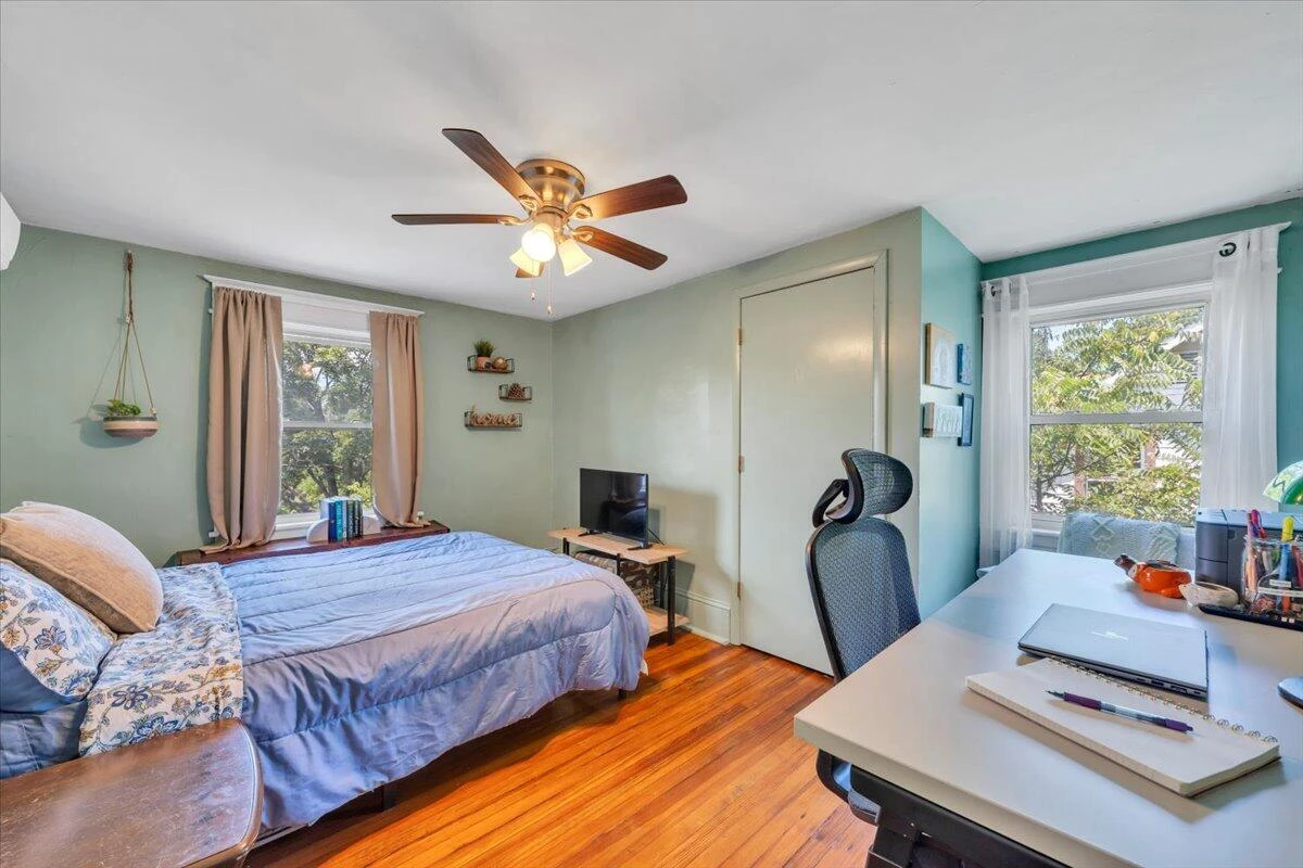 2112 Denniston AVE SW - Photo 19