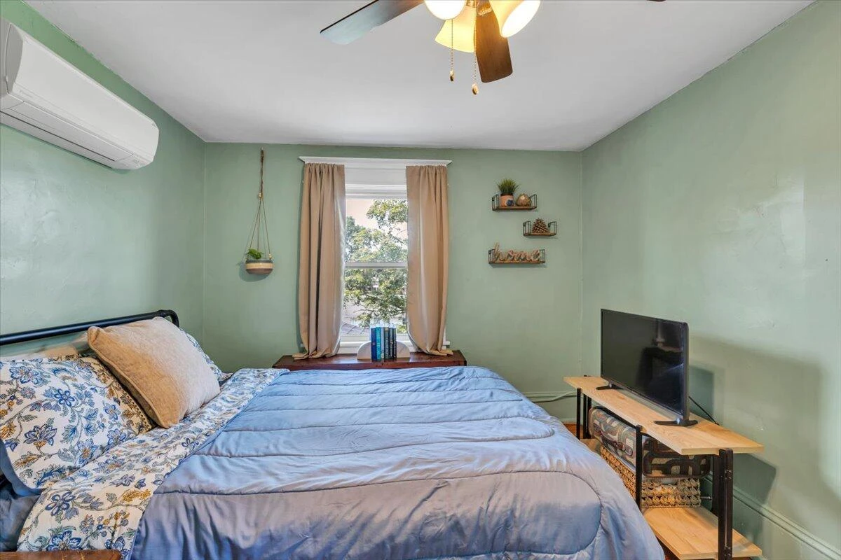 2112 Denniston AVE SW - Photo 20