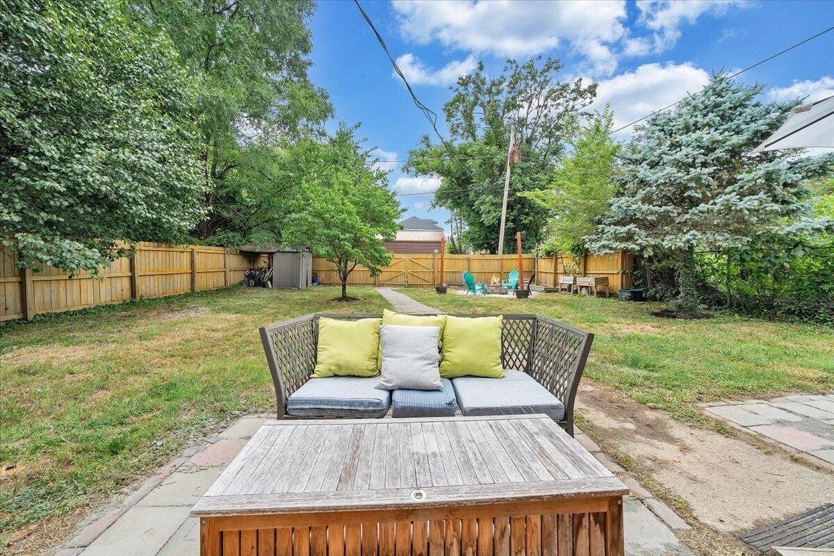 2112 Denniston AVE SW - Photo 35