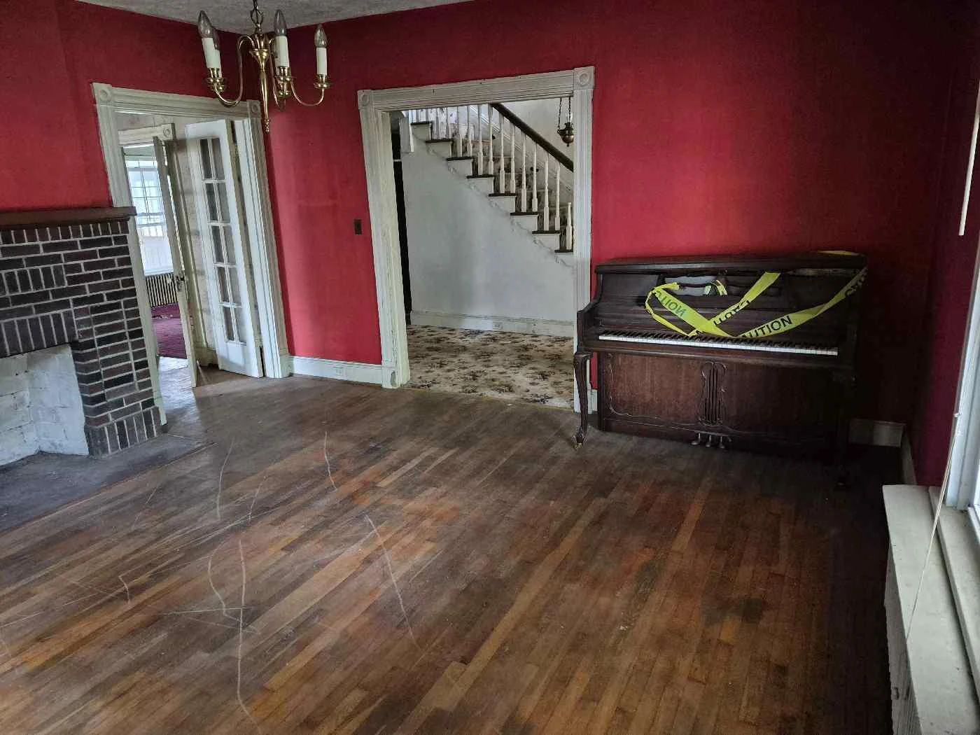 806 Stuart ST - Photo 10