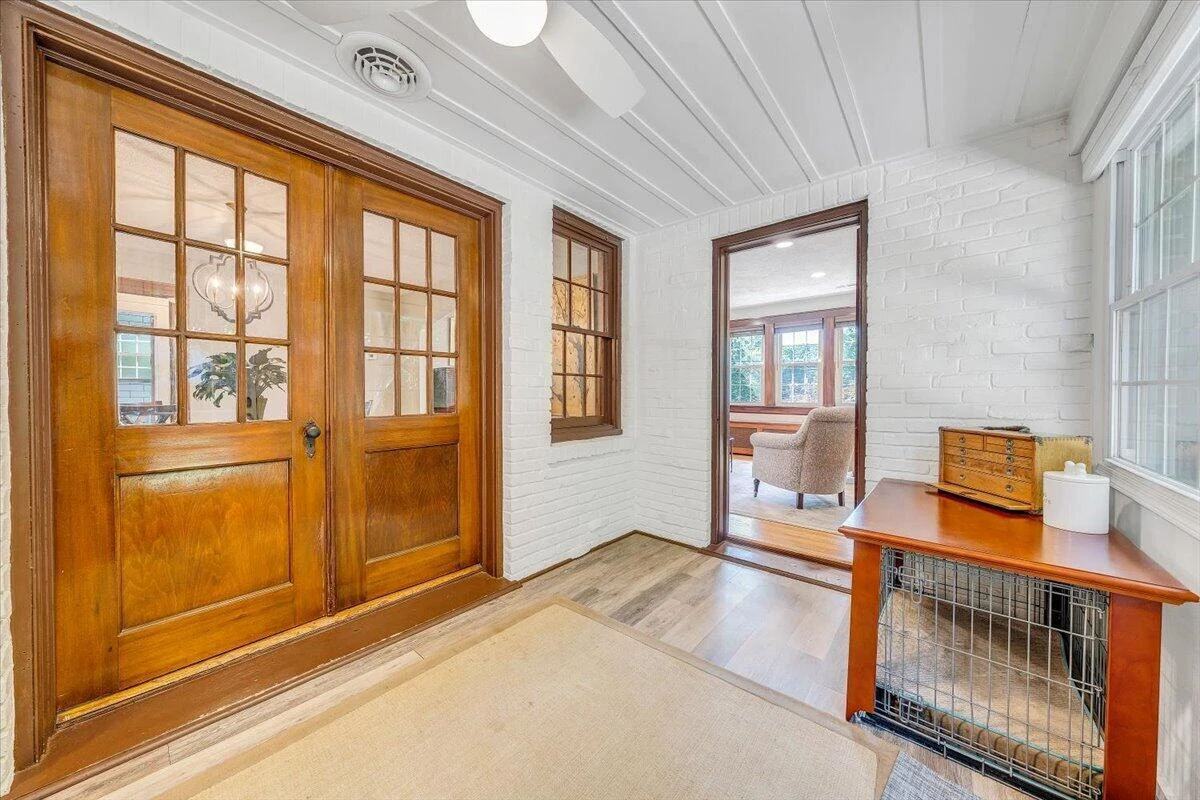 3157 Woodlawn AVE SW - Photo 19