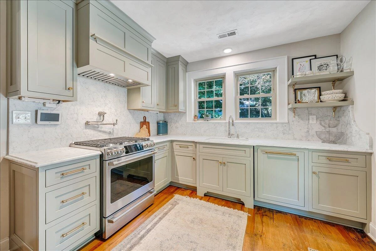 3157 Woodlawn AVE SW - Photo 22