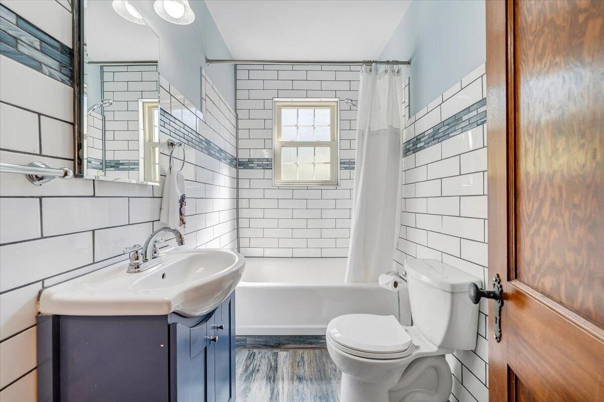 3157 Woodlawn AVE SW - Photo 39
