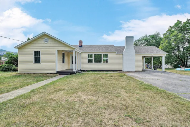 1127 Highland RD