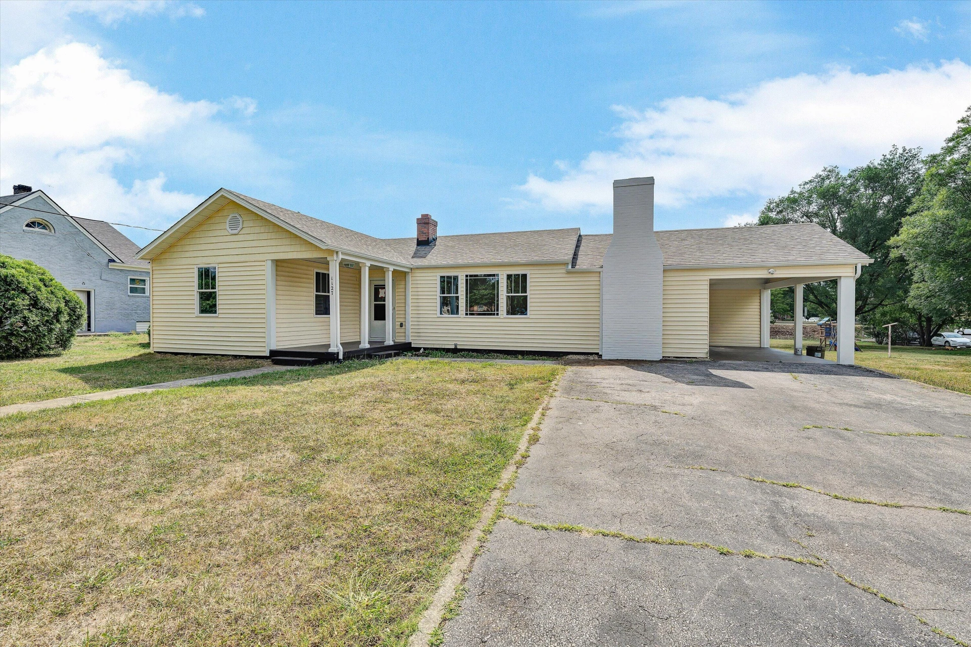 1127 Highland RD - Photo 23