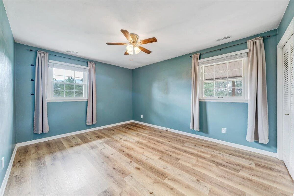6618 Bryant CIR - Photo 16