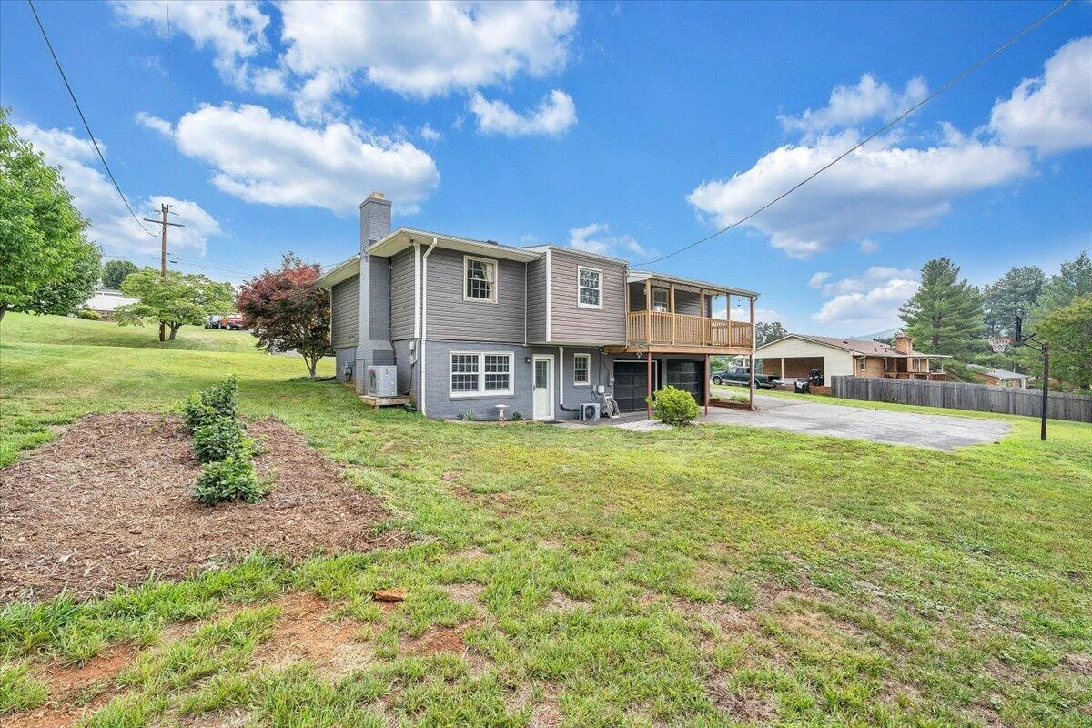6618 Bryant CIR - Photo 42