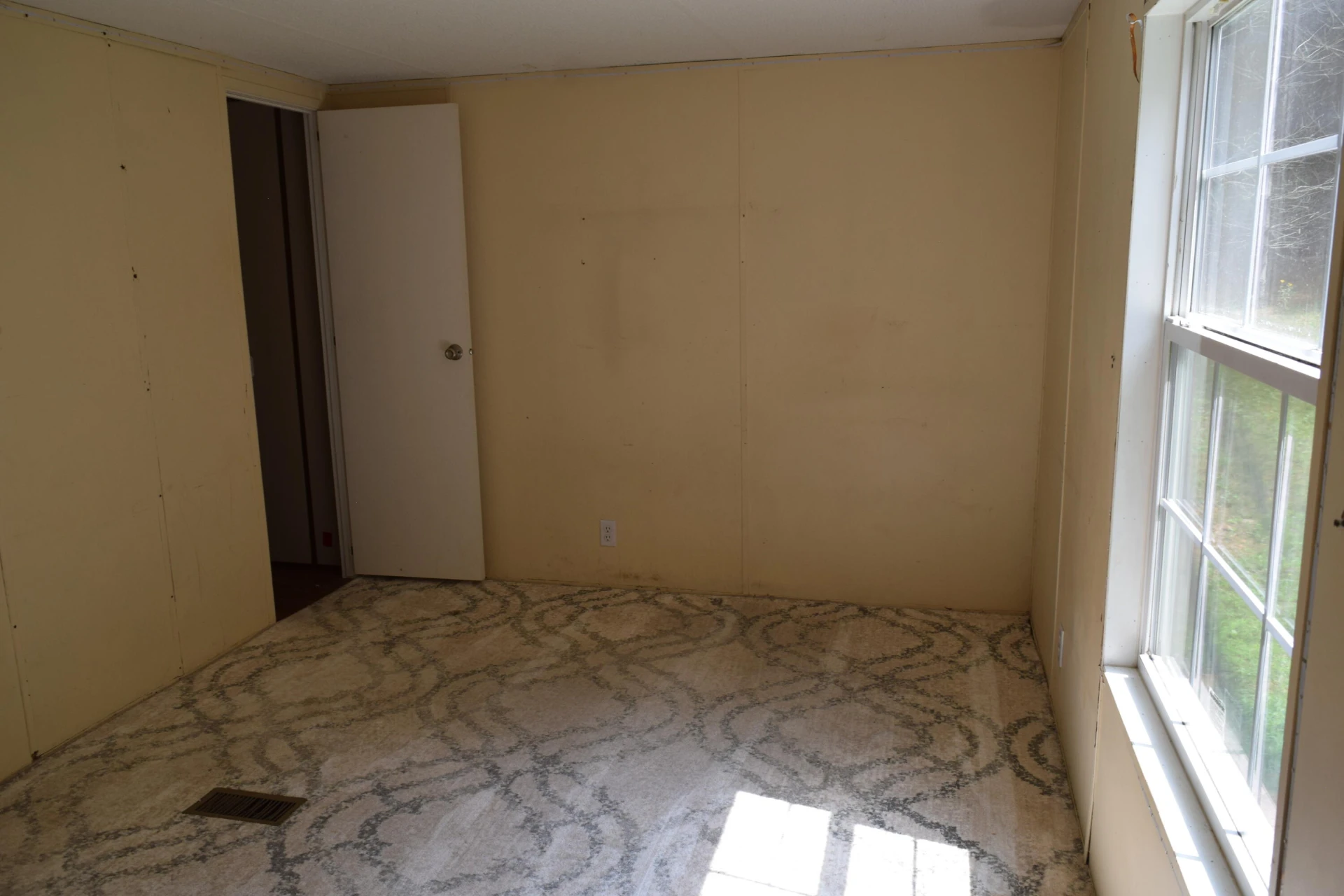 252 Reece RD SW - Photo 26
