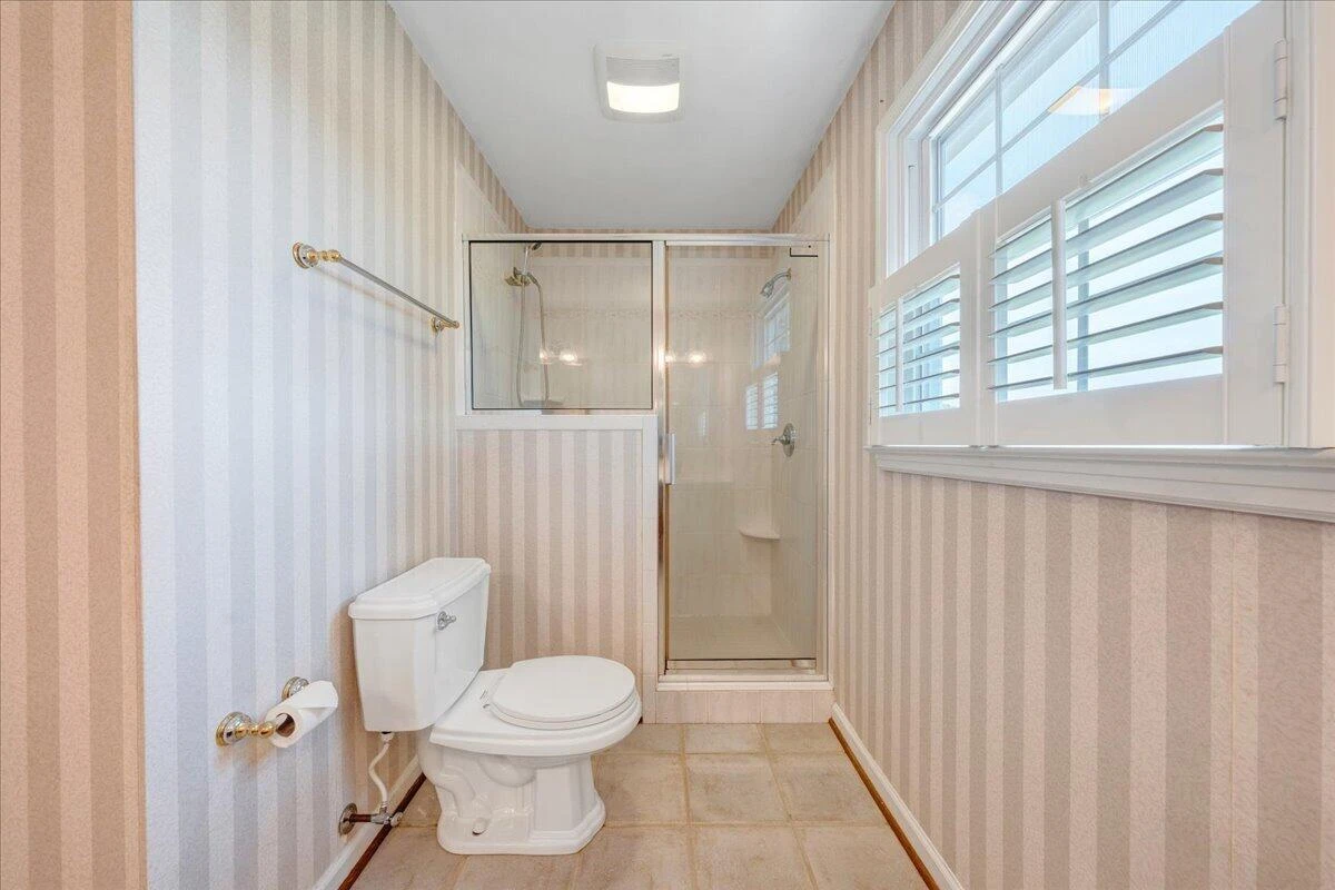 452 Country Club RD - Photo 27