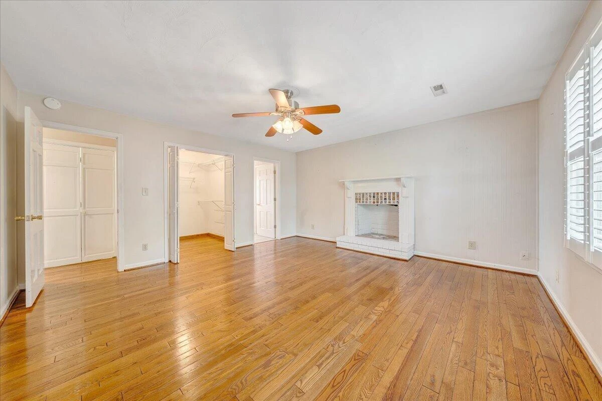 452 Country Club RD - Photo 29