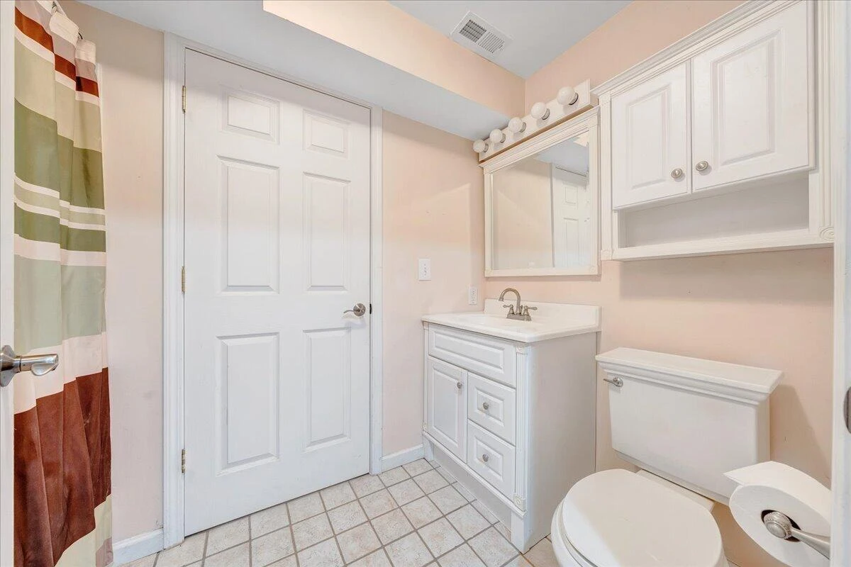 452 Country Club RD - Photo 34