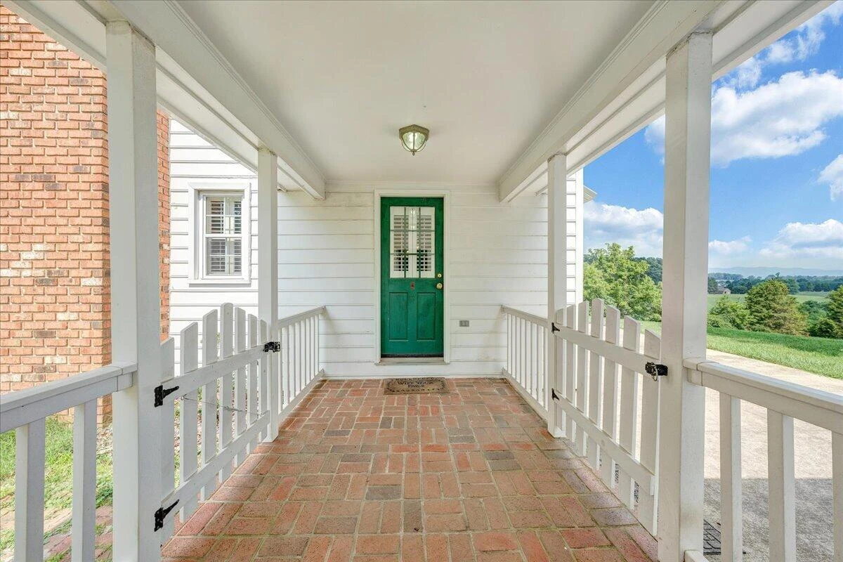 452 Country Club RD - Photo 48