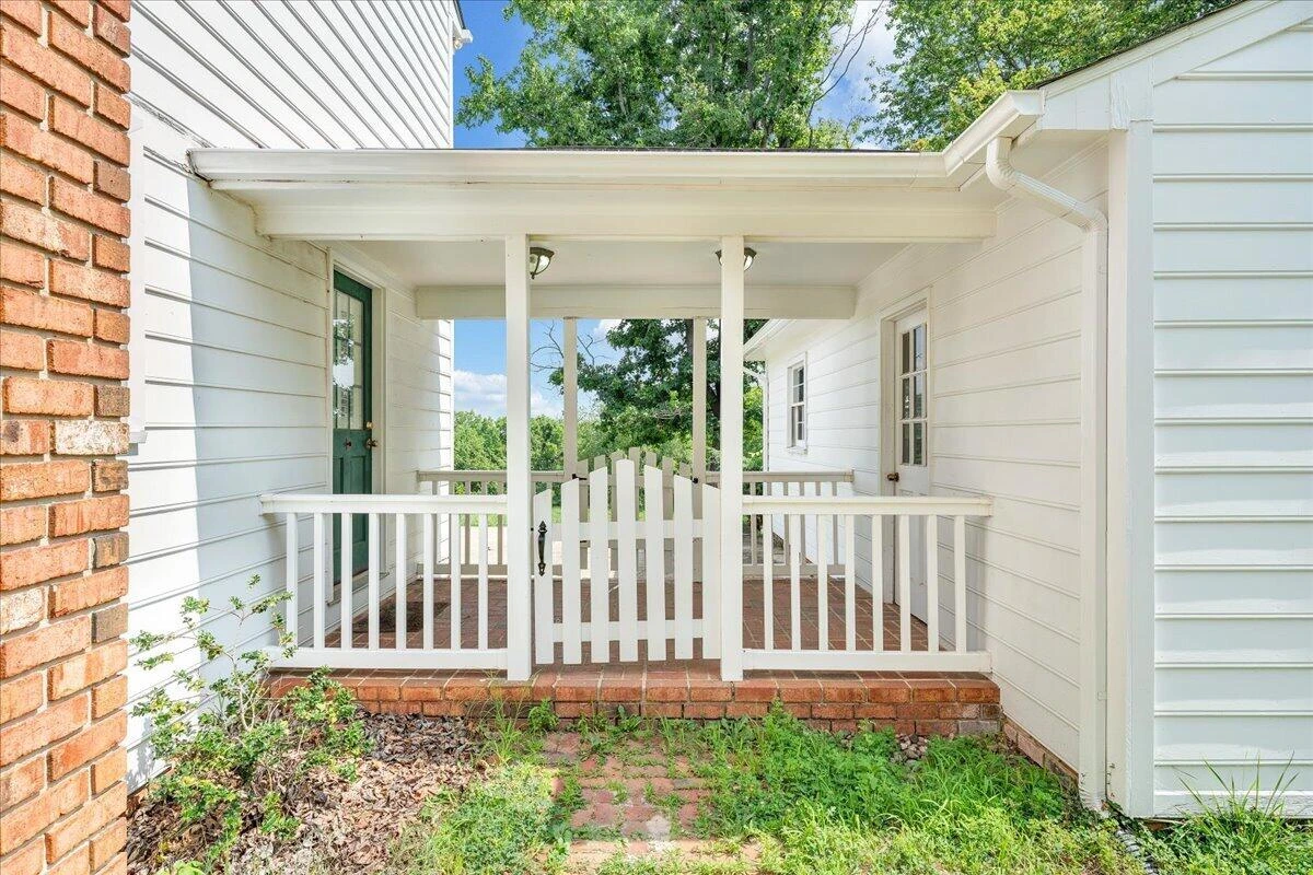 452 Country Club RD - Photo 50