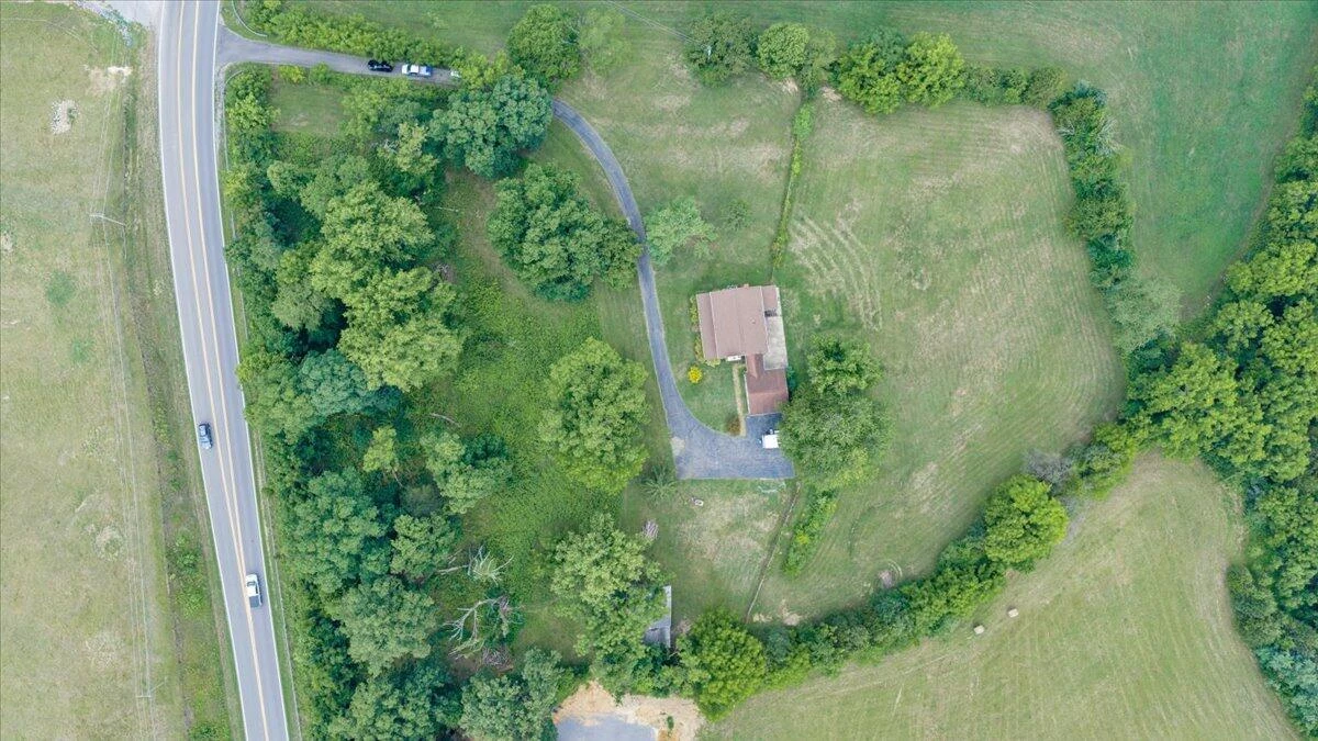 452 Country Club RD - Photo 75
