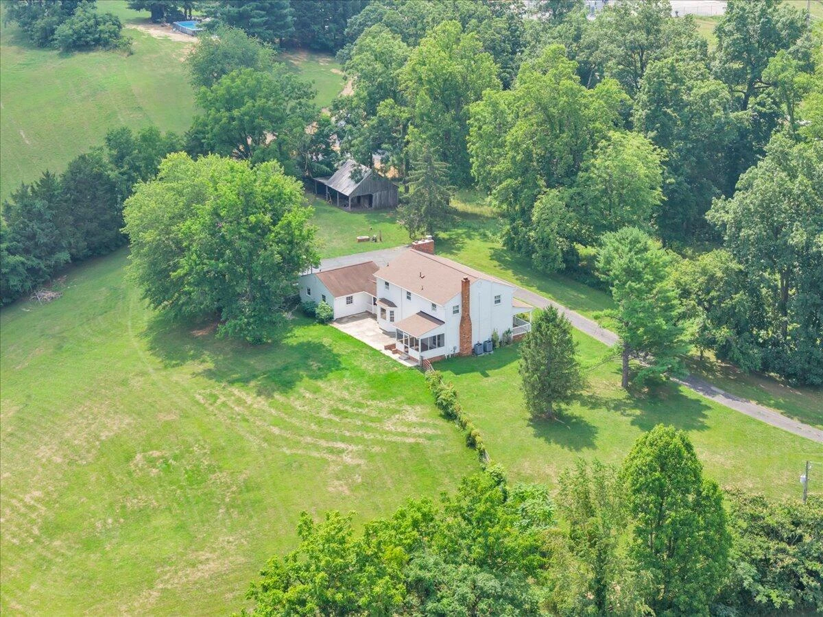 452 Country Club RD - Photo 77