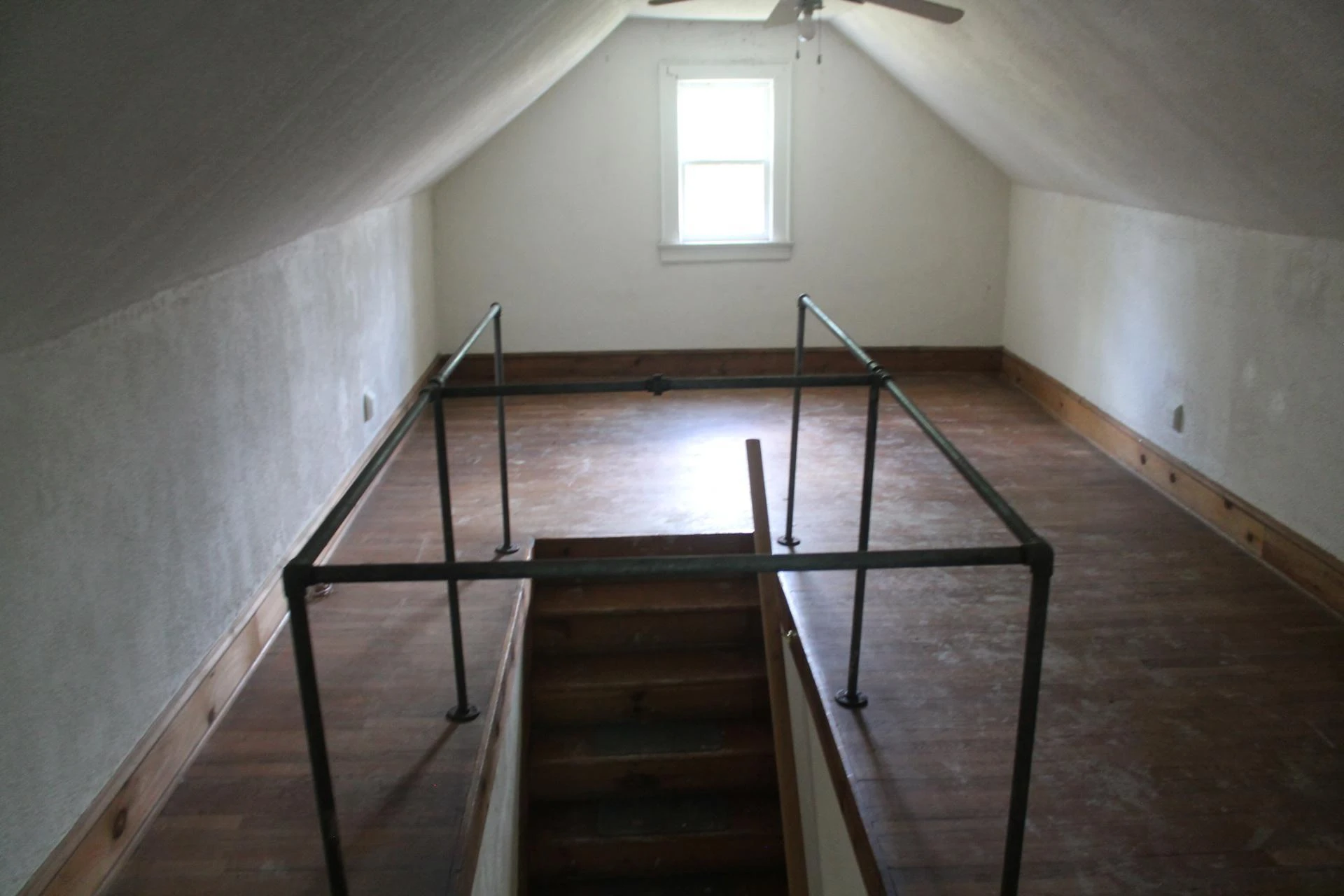 1024 Woodrow AVE SE - Photo 20