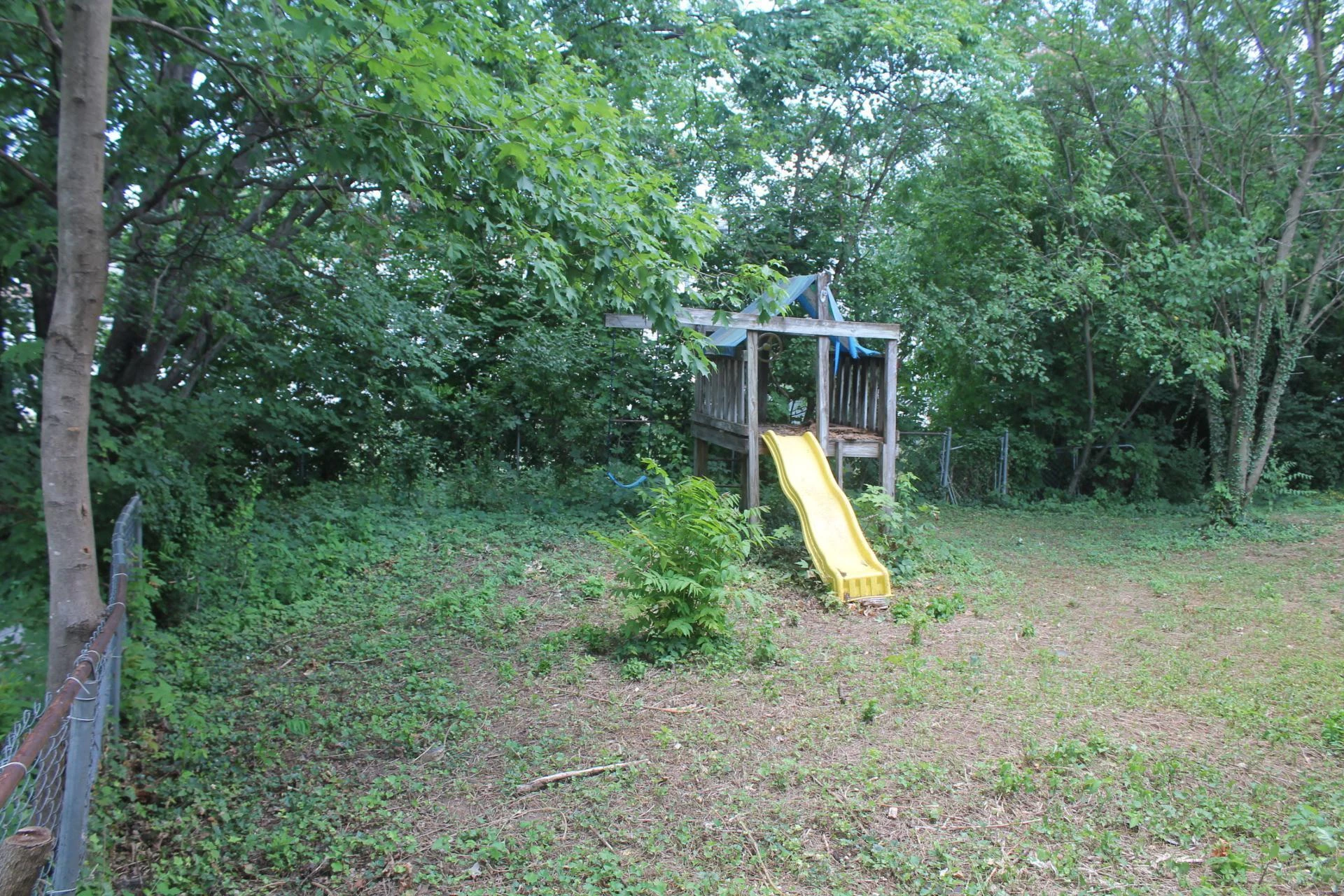 1024 Woodrow AVE SE - Photo 5