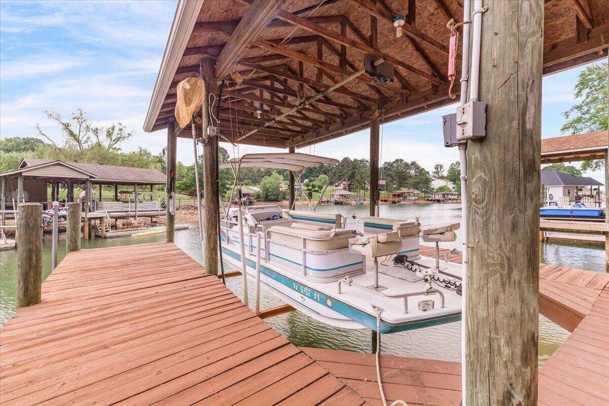 106 Club House DR - Photo 44