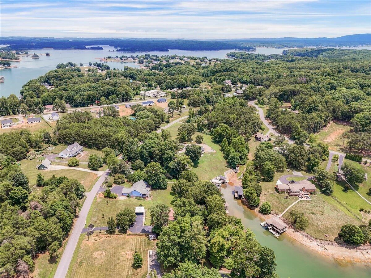 106 Club House DR - Photo 52