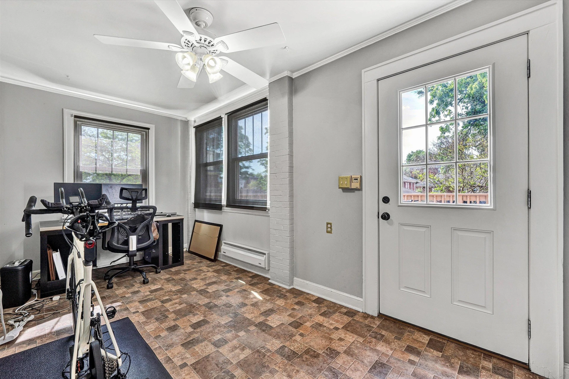 1912 Bluemont AVE SW - Photo 17