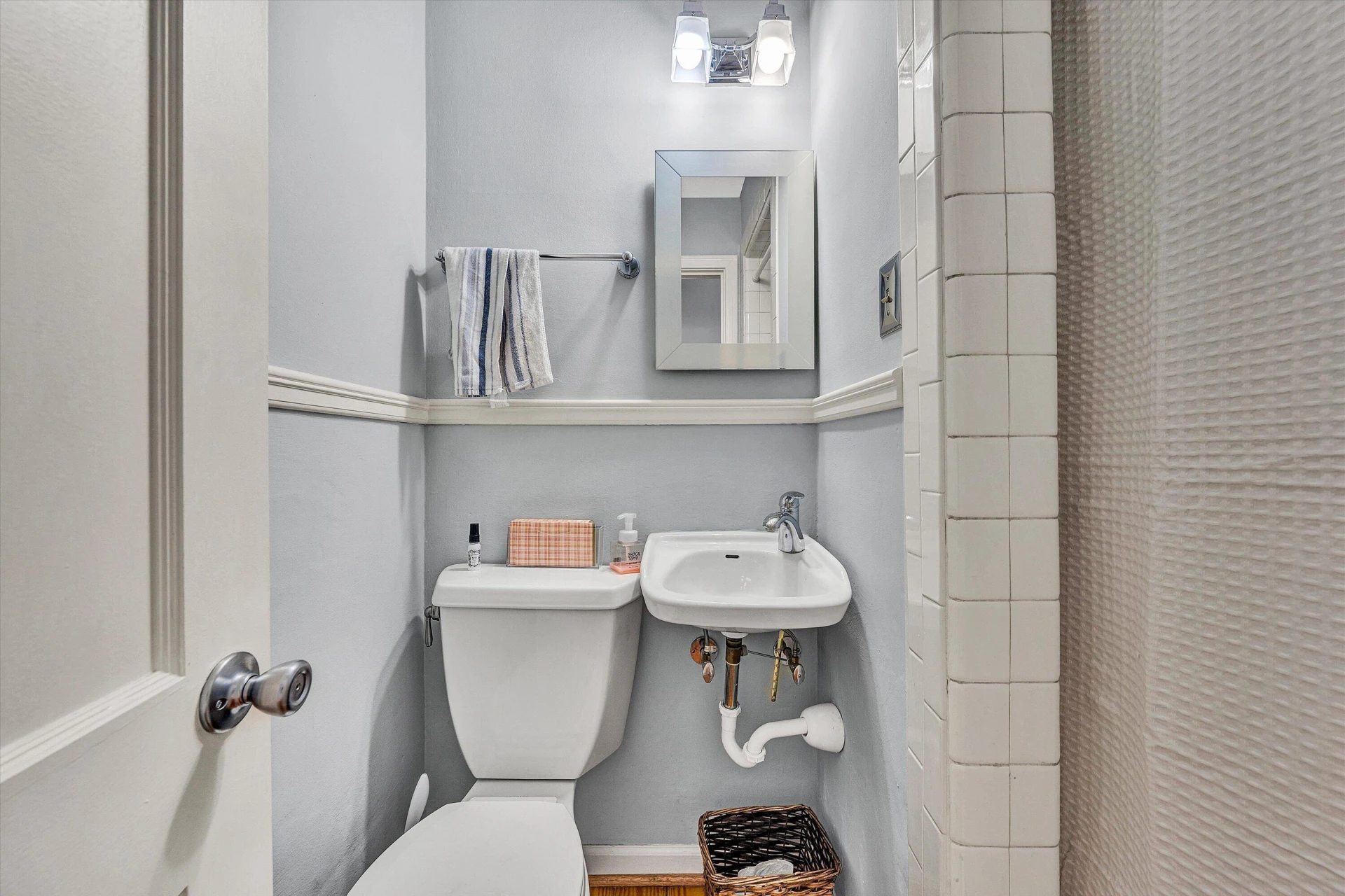 1912 Bluemont AVE SW - Photo 18
