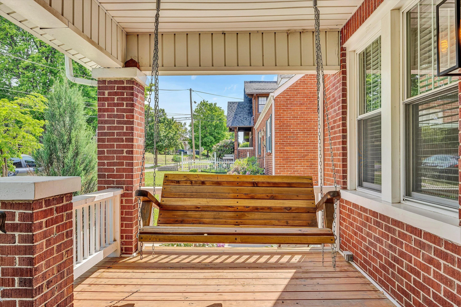 1912 Bluemont AVE SW - Photo 6