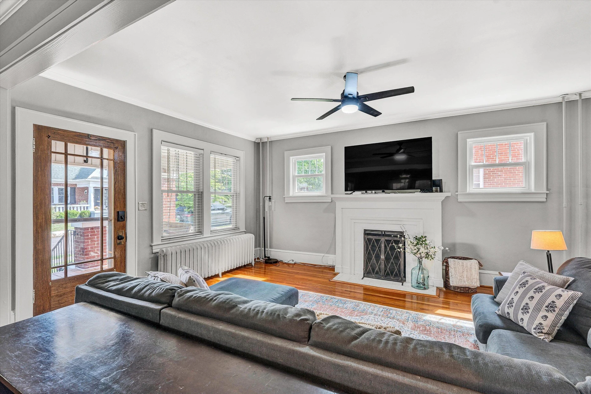 1912 Bluemont AVE SW - Photo 9
