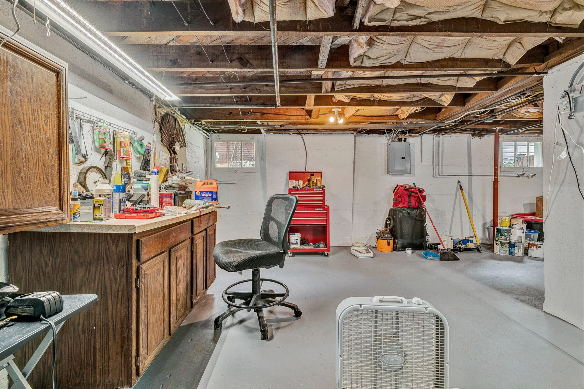 2710 Hillcrest AVE NW - Photo 27