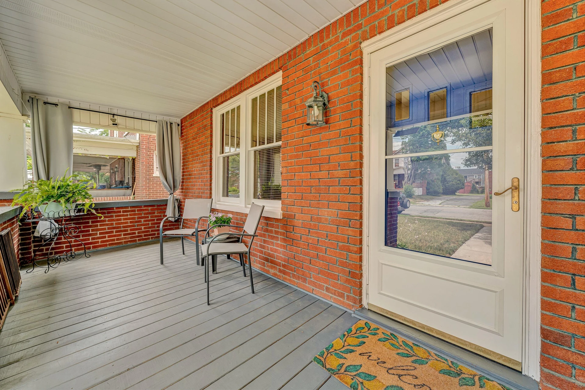 2710 Hillcrest AVE NW - Photo 4
