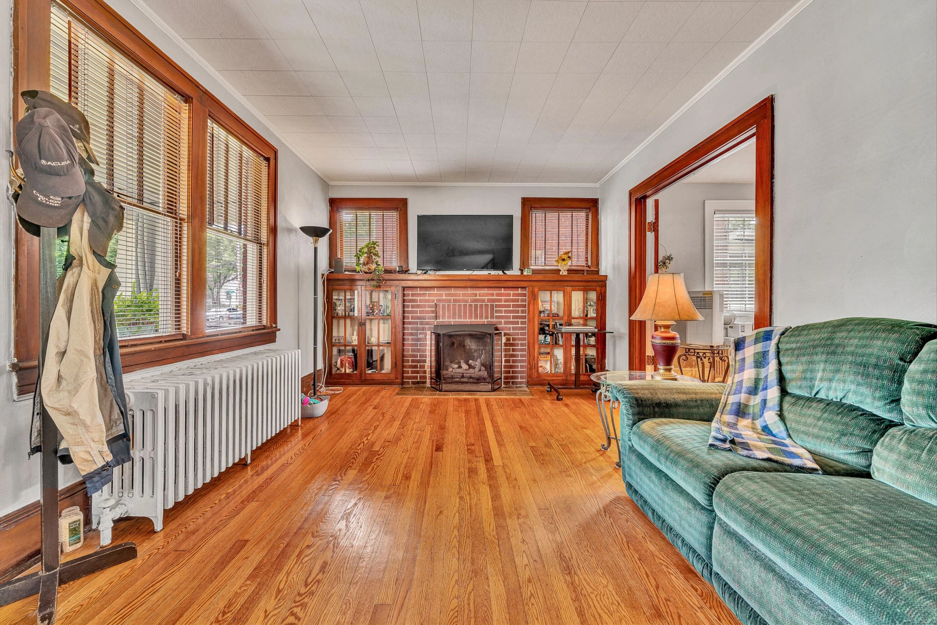 2710 Hillcrest AVE NW - Photo 7