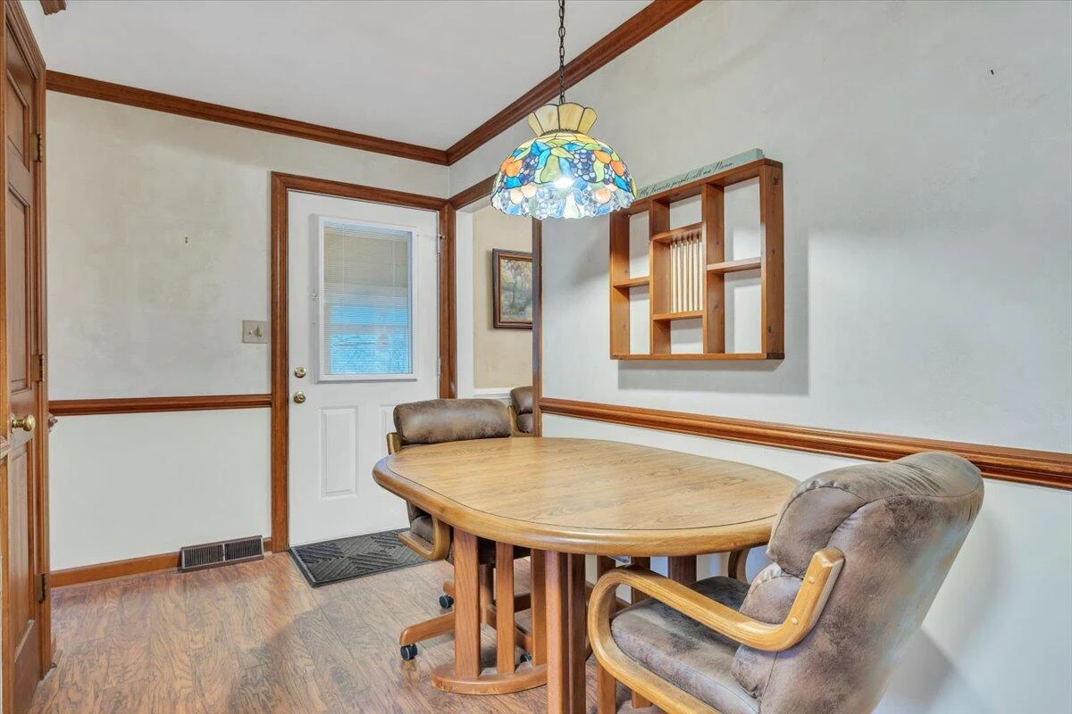 3336 Clara AVE SW - Photo 17