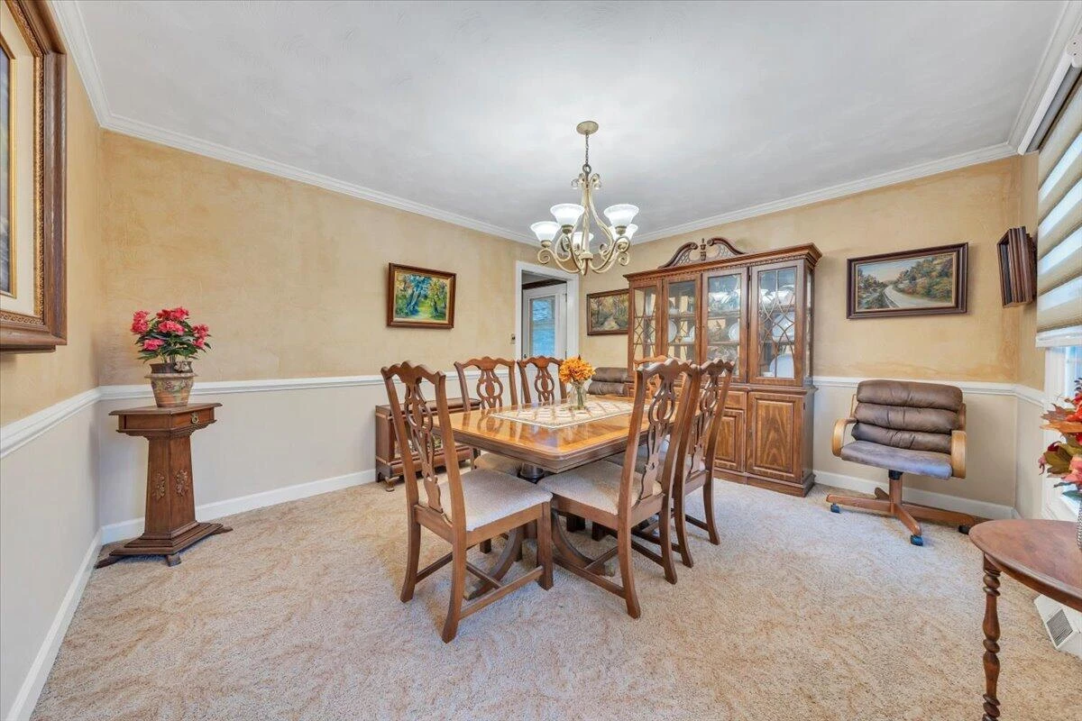 3336 Clara AVE SW - Photo 18