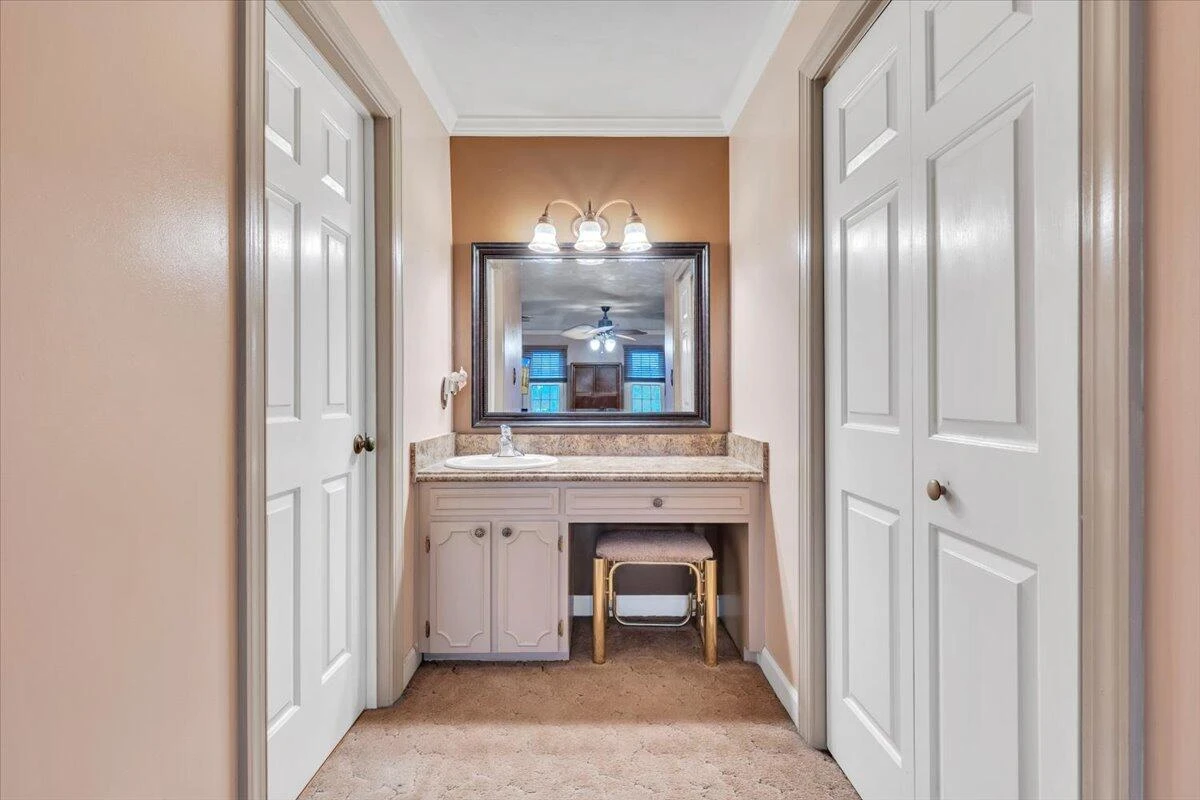 3336 Clara AVE SW - Photo 30