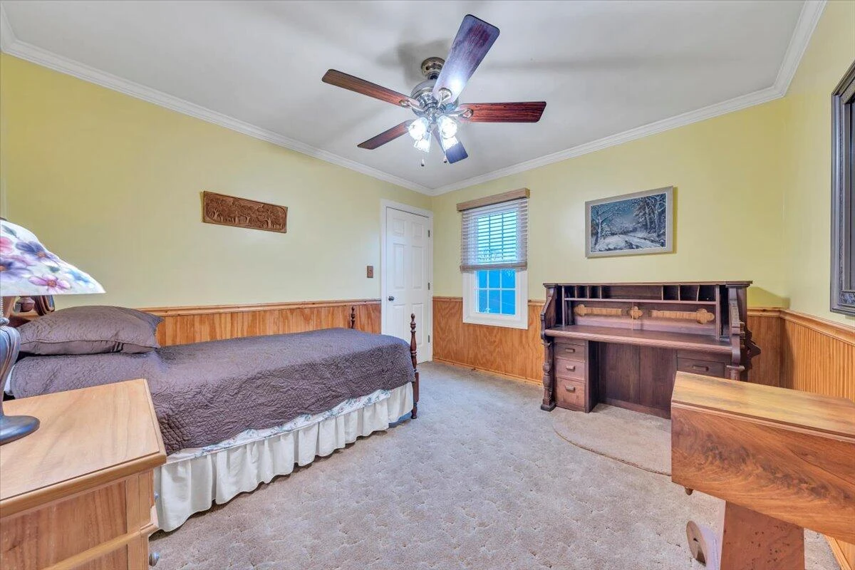 3336 Clara AVE SW - Photo 37