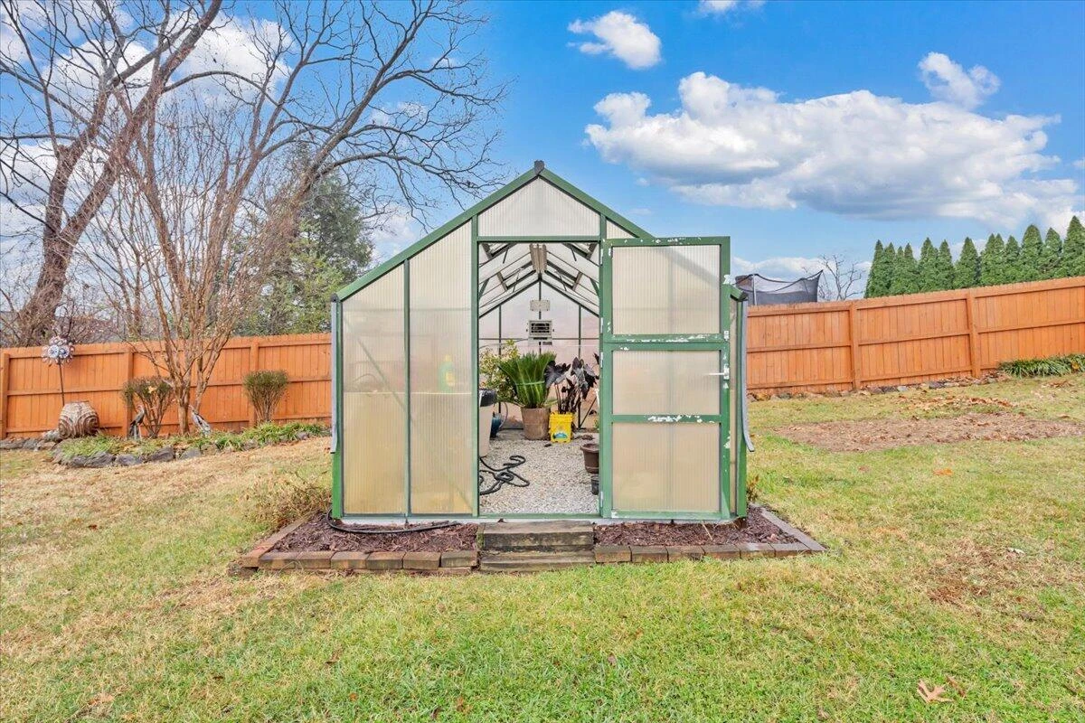 3336 Clara AVE SW - Photo 58