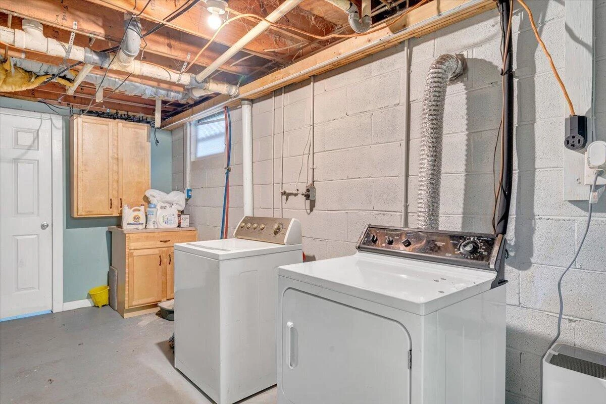 792 Highland Lake RD - Photo 31