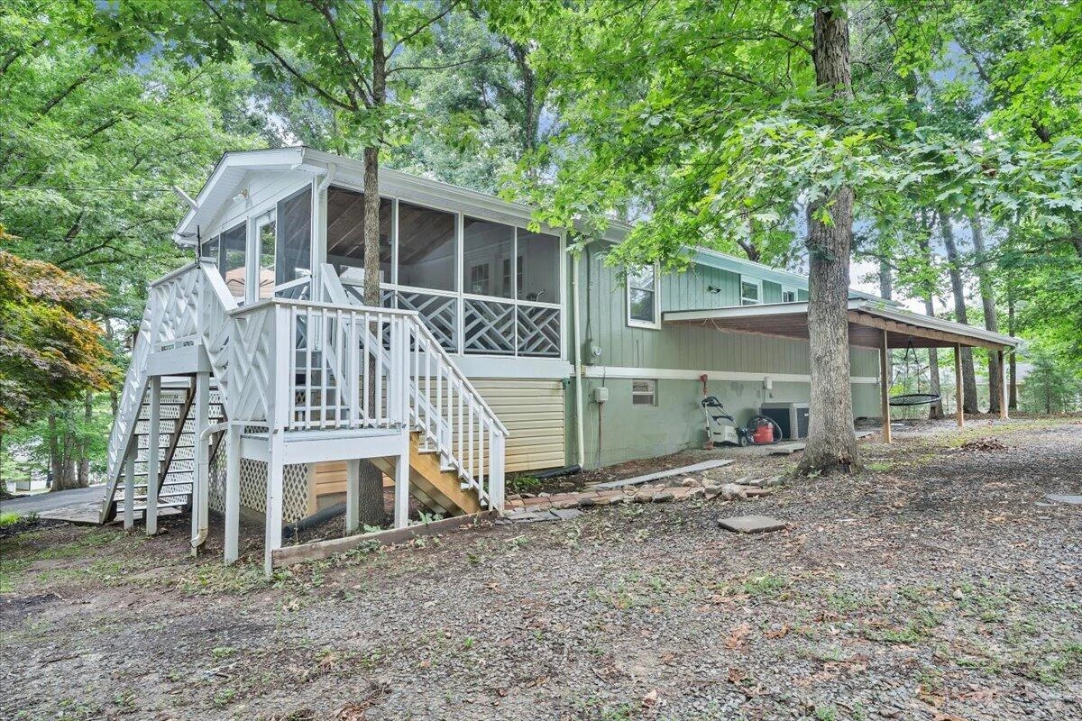792 Highland Lake RD - Photo 40