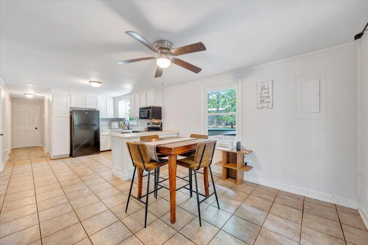 792 Highland Lake RD - Photo 7