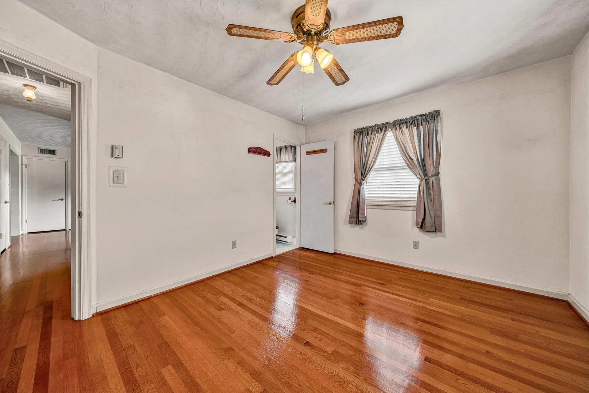 7633 Deer Branch RD - Photo 22