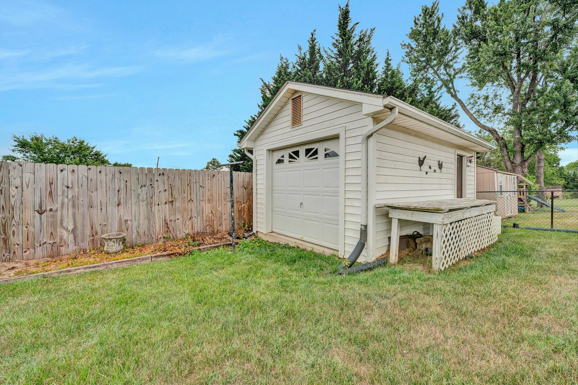7633 Deer Branch RD - Photo 40