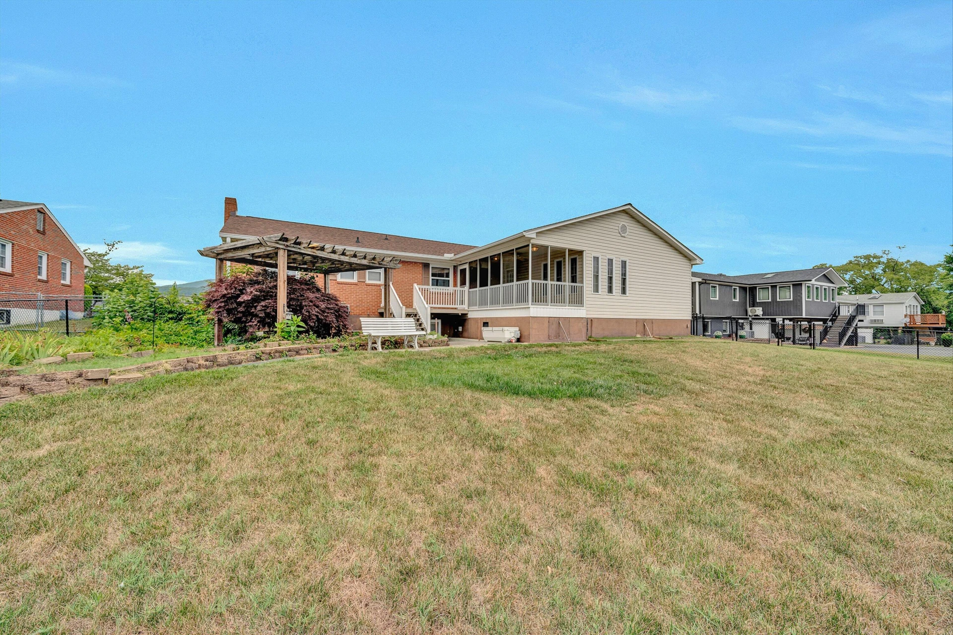 7633 Deer Branch RD - Photo 41
